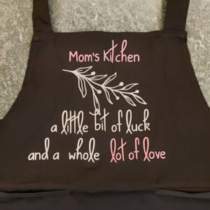 tied-with-a-ribbon-moms-kitchen-customized-apron-watani-lebanon-buy-sell