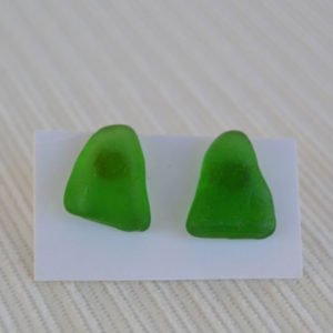 marine-art-green-sea-glass-earrings-accessories-handmade-watani-buy-online-Lebanon