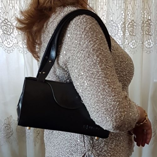 jijifelice-333BL-box-bag-shop-watani-lebanon