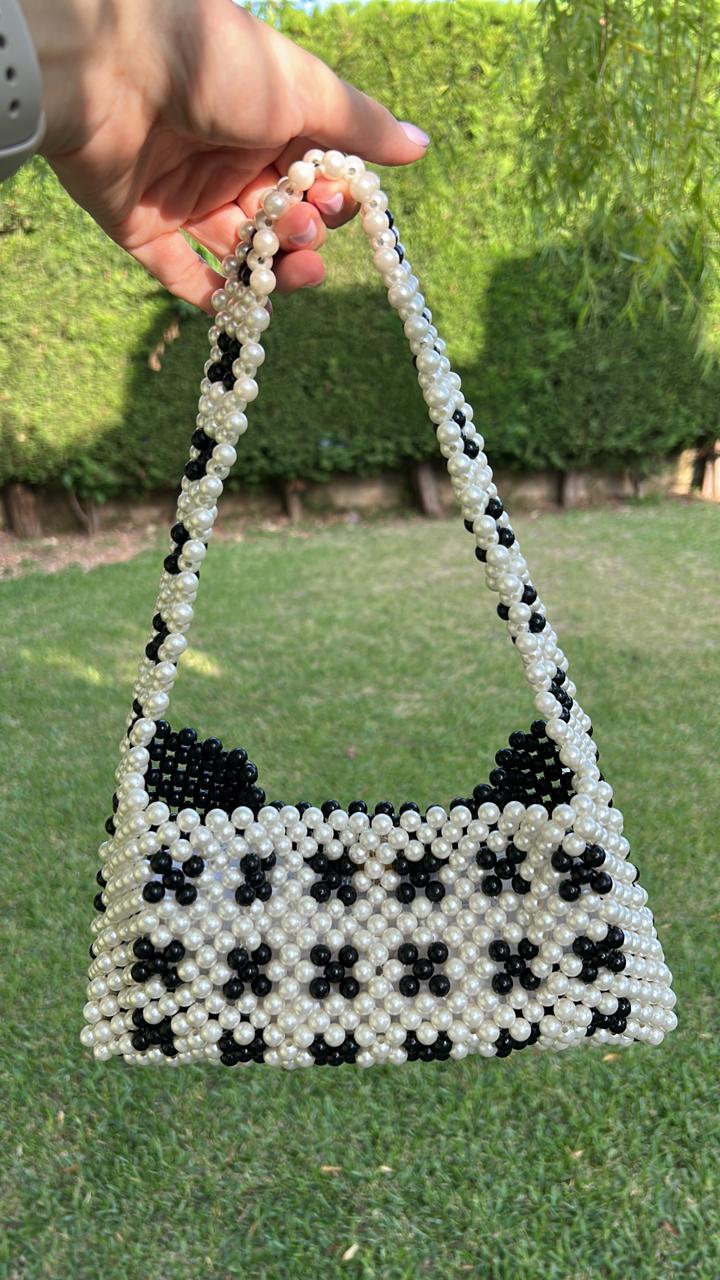 Le-Caro-Craft-pearl-handbag-watani-sell-buy